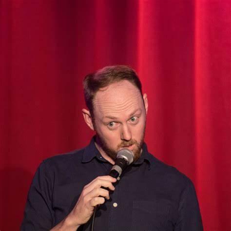 Peter Jones Comedian at London City Comedy Club-min
